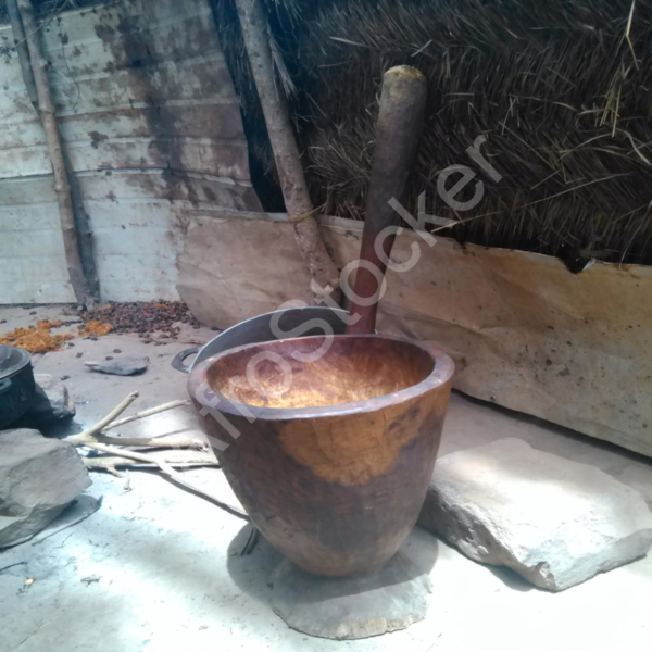 Mortier et Pilon Africain Traditionnel – African Mortar
