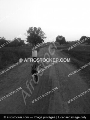 Ecoliers Village Africain — Education et Avenir