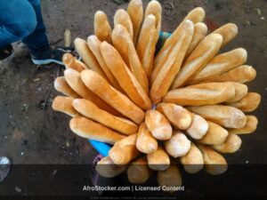 Pain Africain en Vente — Commerce Alimentaire Traditionnel
