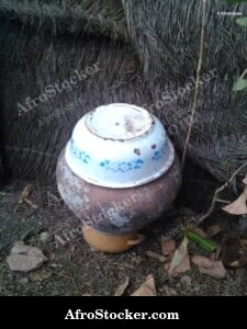 African Canari, Traditional Pottery Artisanat