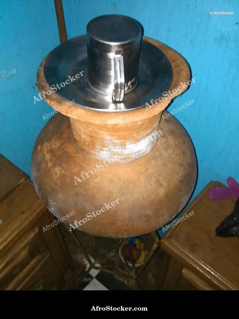 African Canari for Water Storage, Village Life