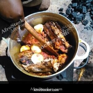 Pots with Dried Fish Sauce, Africa - AfroStocker