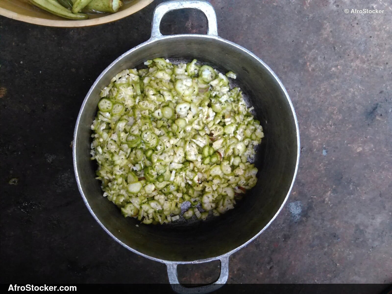 Okra Stew Cooking in African Pots - AfroStocker