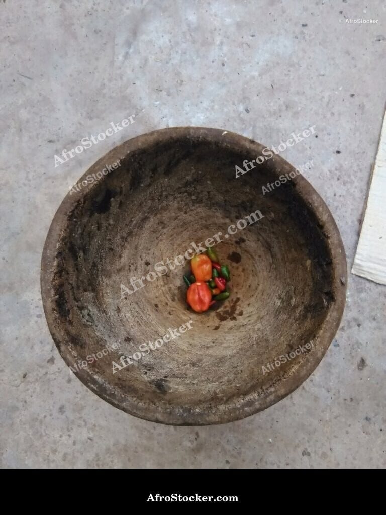African Mortar with Chili Peppers - AfroStocker