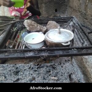 clay cooking pots traditional african kitchenware