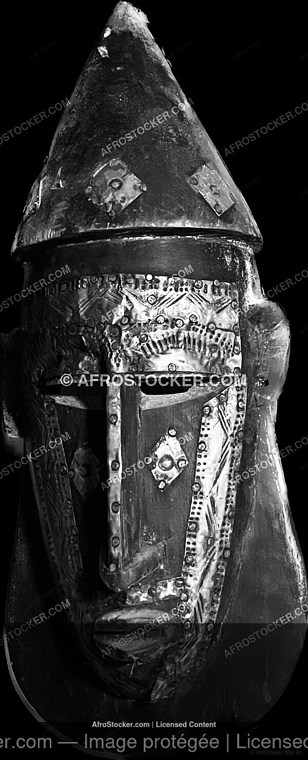 Wall Art B&W - Masque Africain Authéntique — Culture et Rites Africains Wall Art B&W Masque Africain Authéntique — Culture et Rites Africains