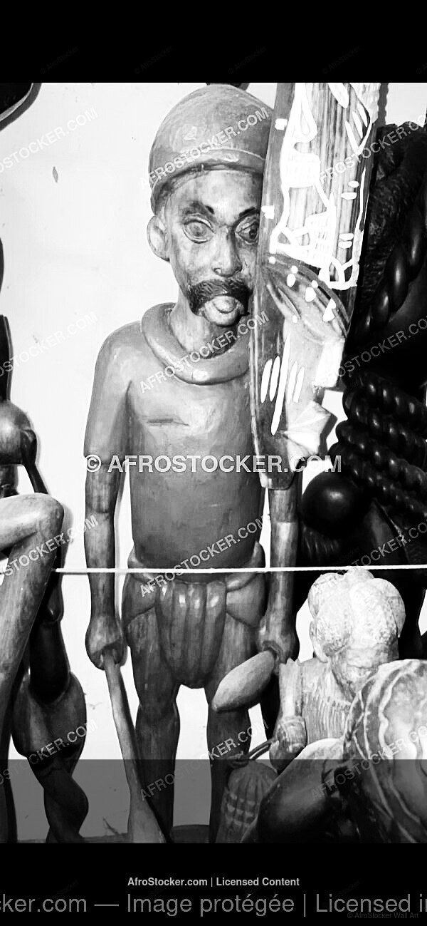 Wall Art B&W Masque Africain Sculpte — Art Ancestral Afrique de l'Ouest