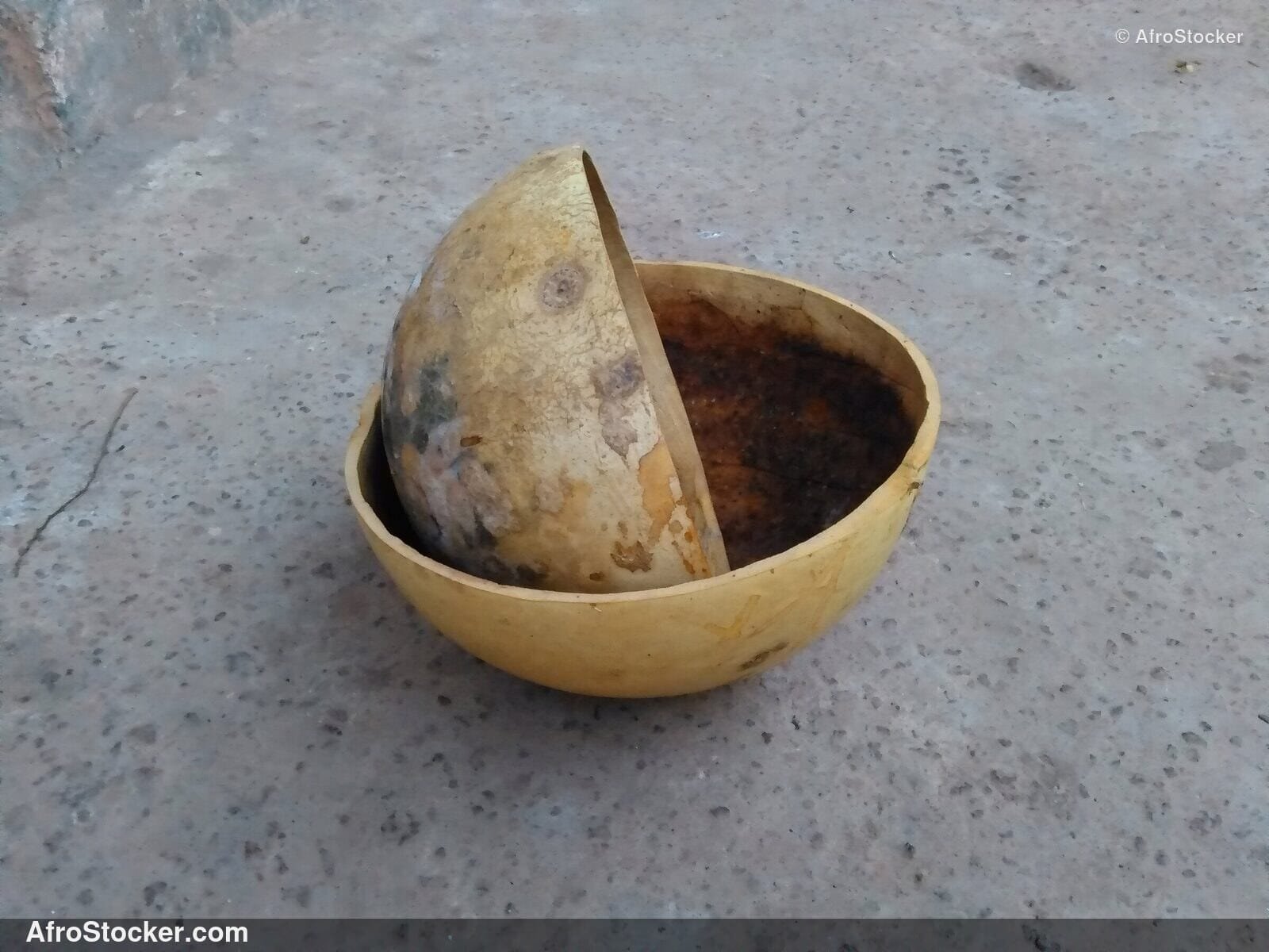 Traditional African Calabash Vessel | AfroStocker