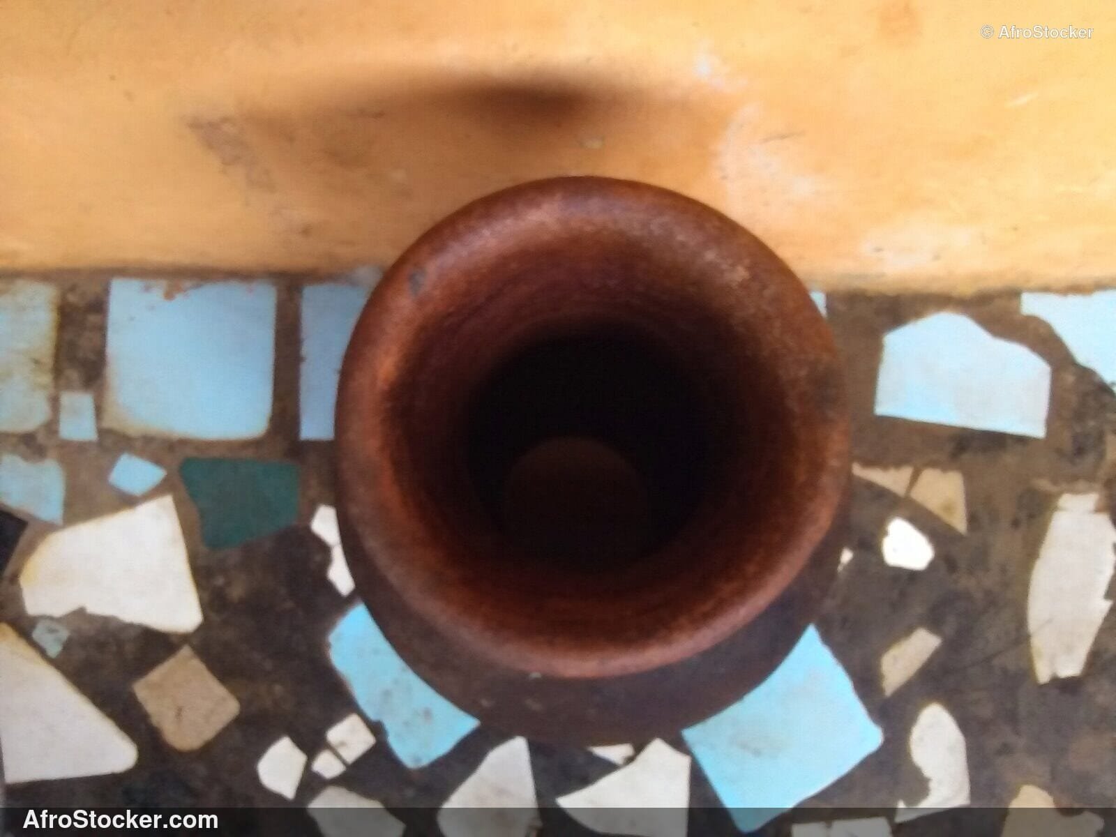 Canari africain en terre cuite, poterie et artisanat traditionnel