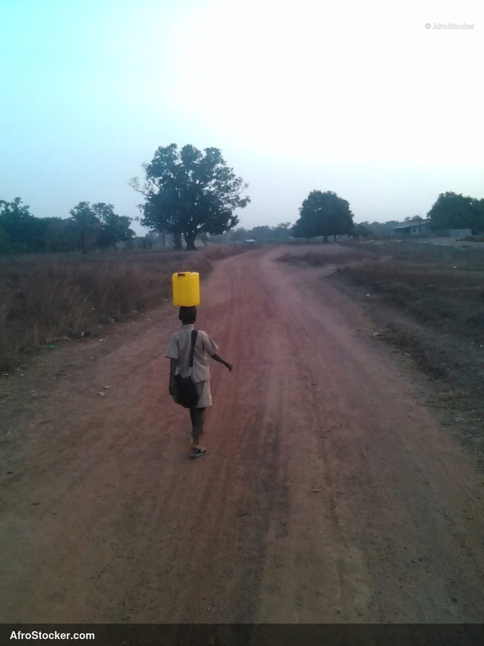Schoolchildren African Village / Écoliers Village Africain | AfroStocker