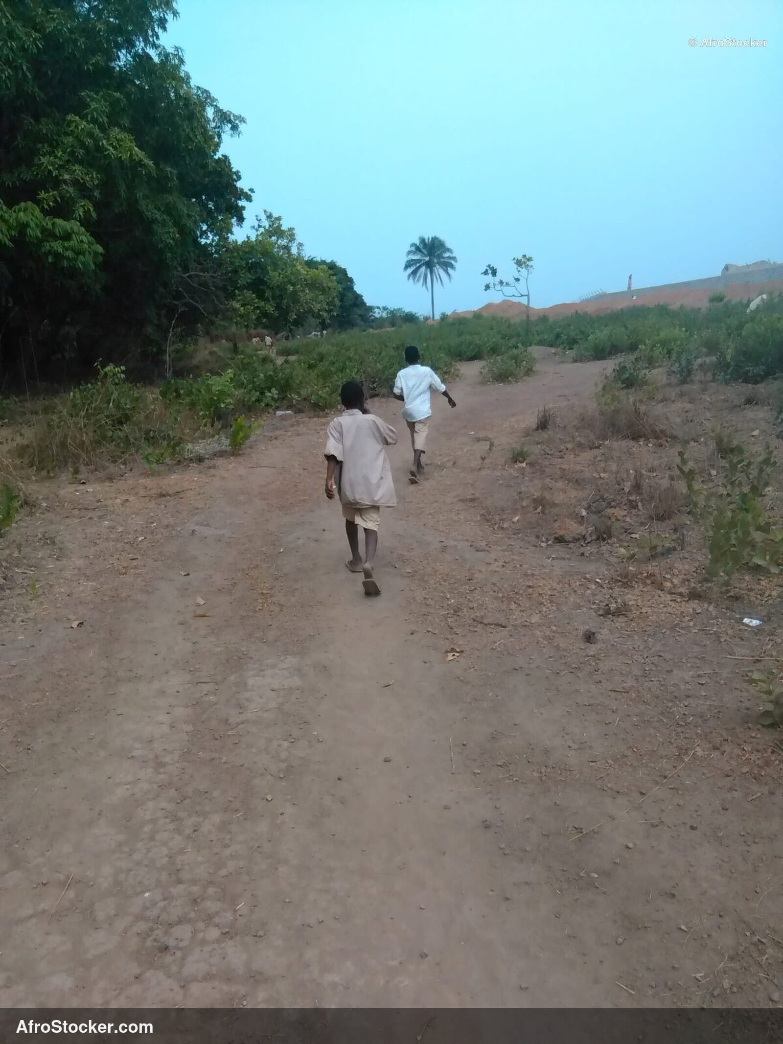 School Morning African Village / Matin École Village Africain | AfroStocker