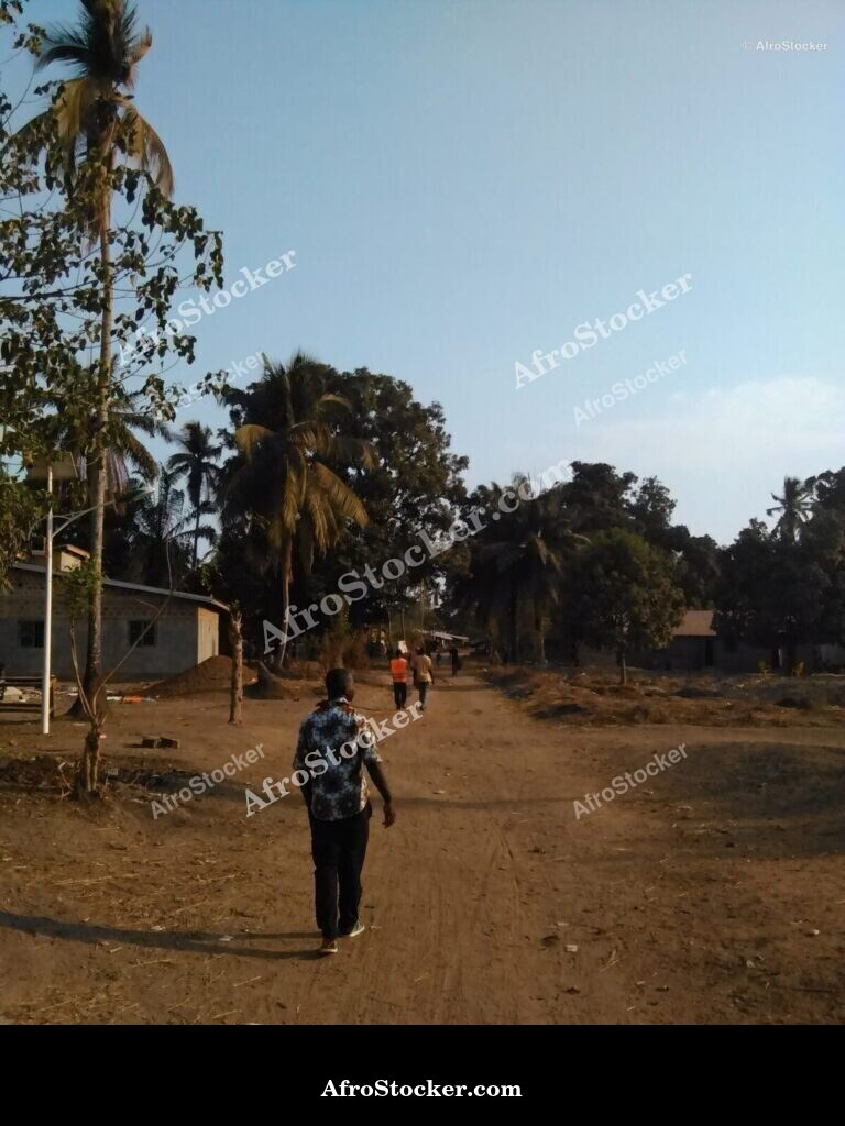 Village Entrance West Africa / Entrée Village Afrique Ouest | AfroStocker