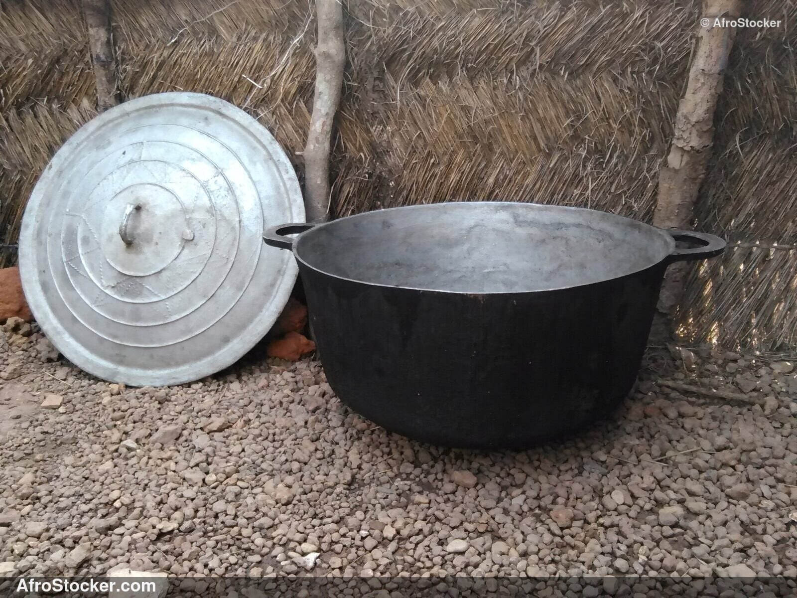 Large African Cast Iron Cooking Pot | AfroStocker