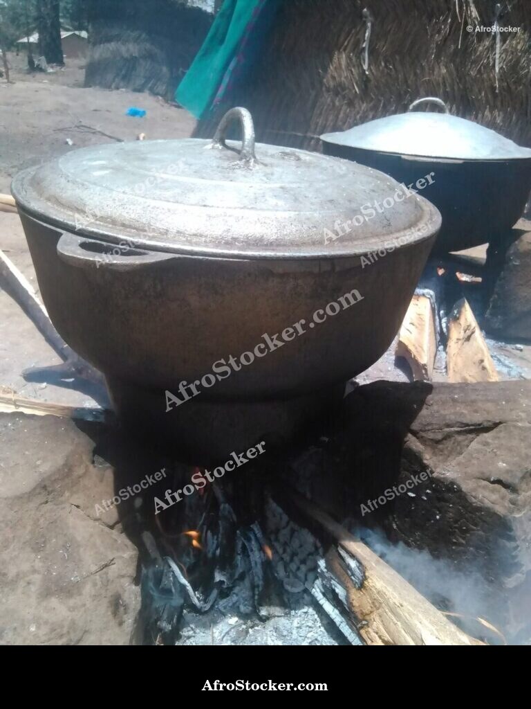 African Cooking Pot With Lid | AfroStocker