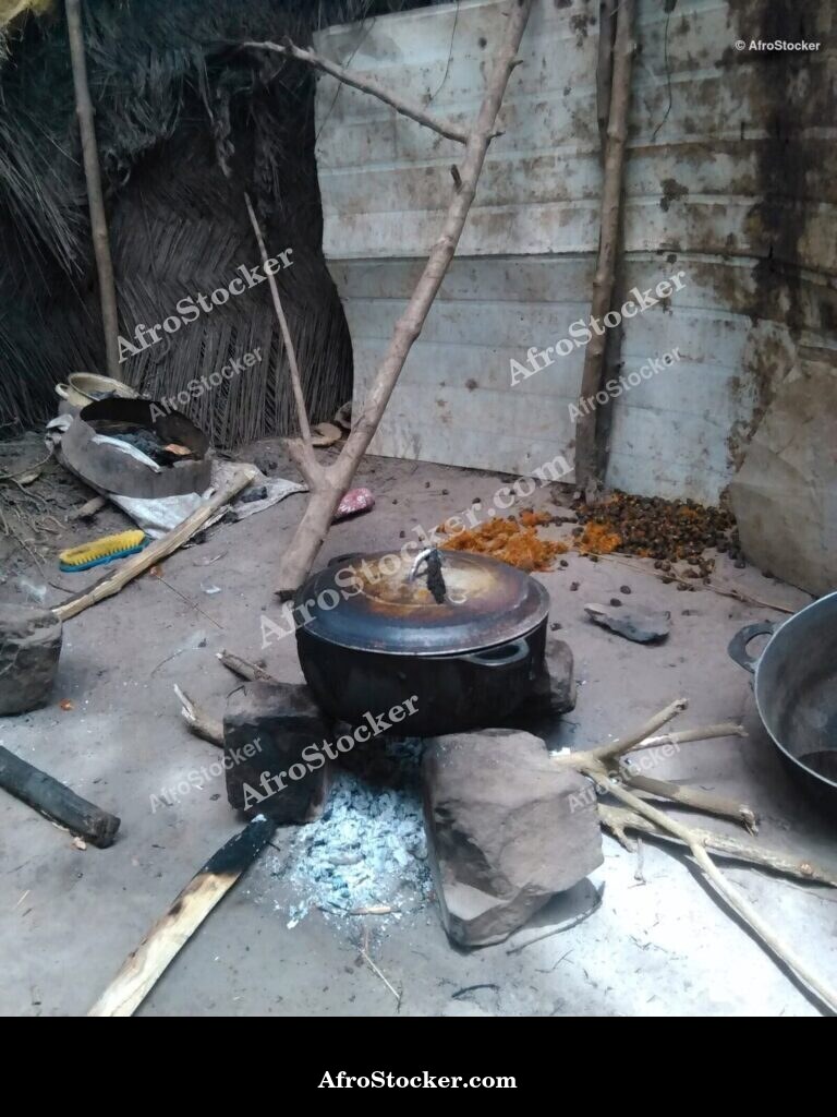 African Cooking Pot Traditional Meal | AfroStocker