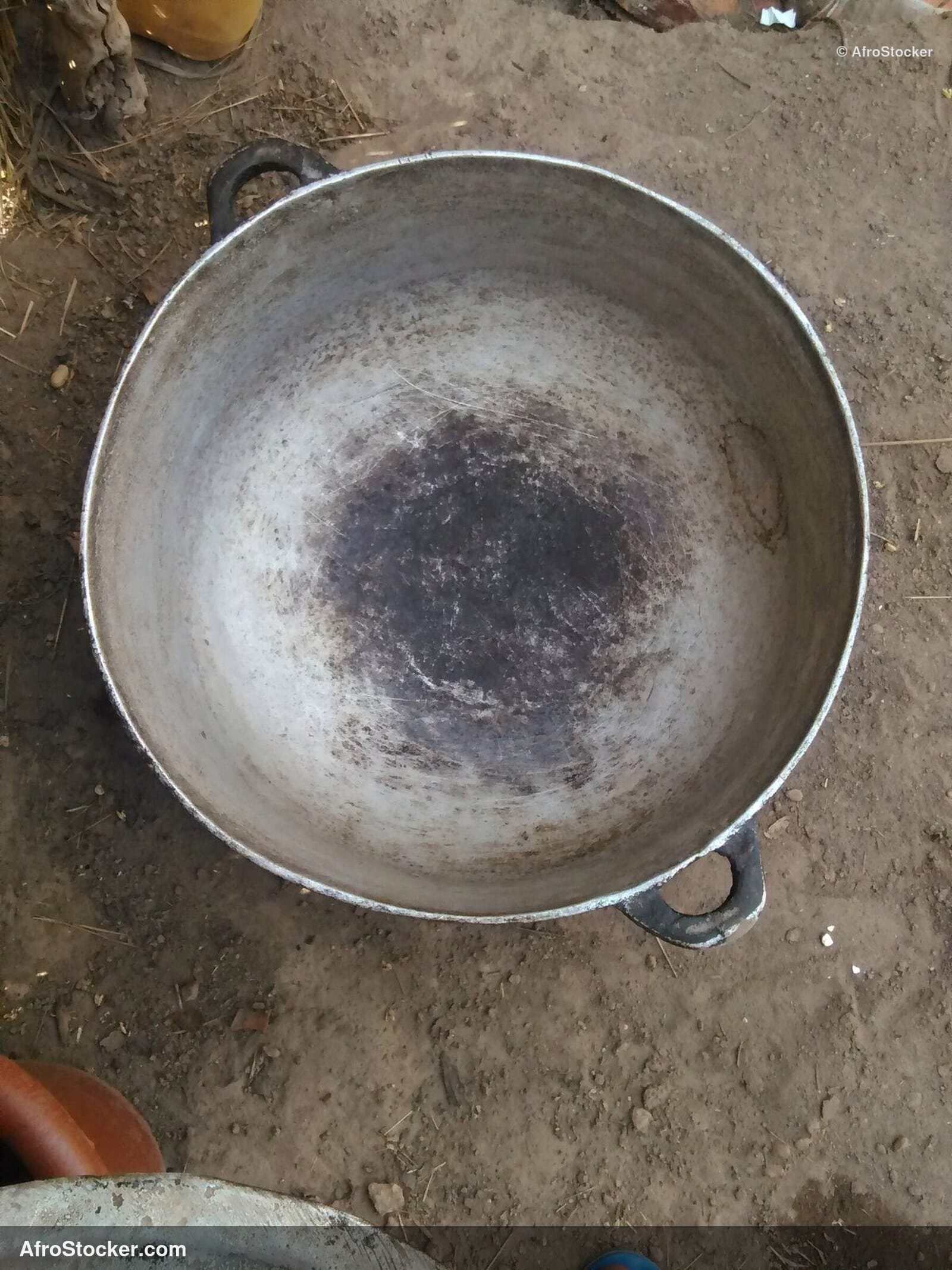Open African Cooking Pot Meal | AfroStocker