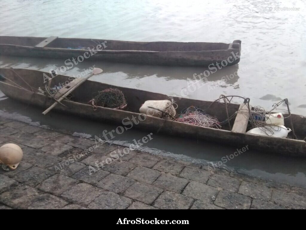 Fishing Canoe West Africa / Pirogue de Pêche Afrique Ouest | AfroStocker