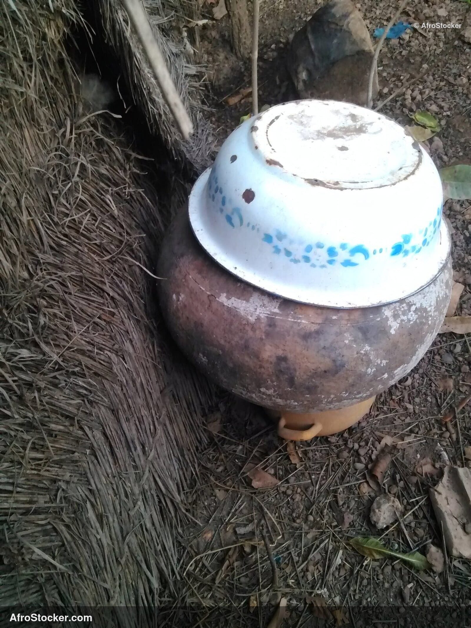 African Clay Pot Traditional Pottery | AfroStocker