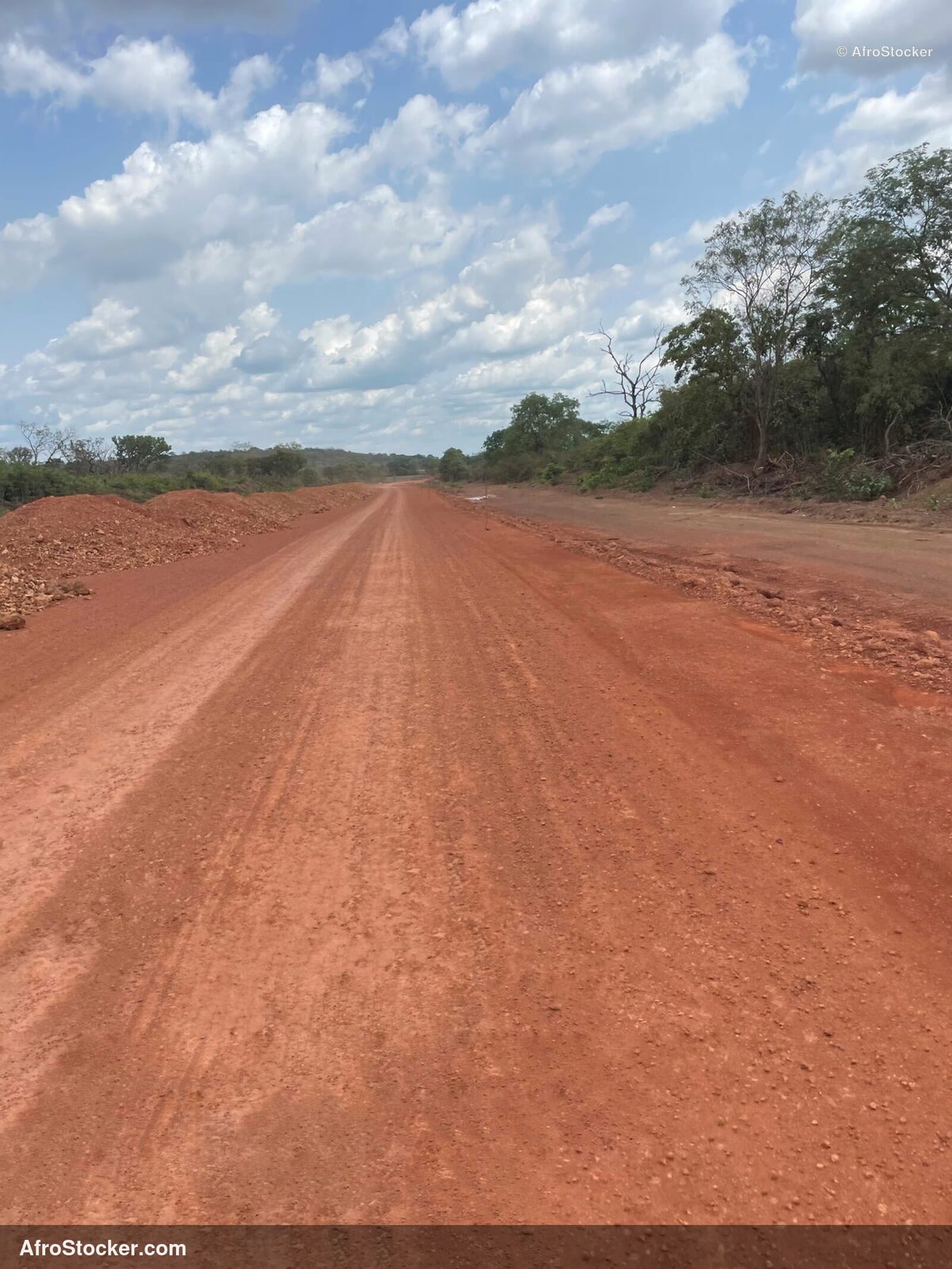African Road Countryside / Route Africaine Campagne | AfroStocker