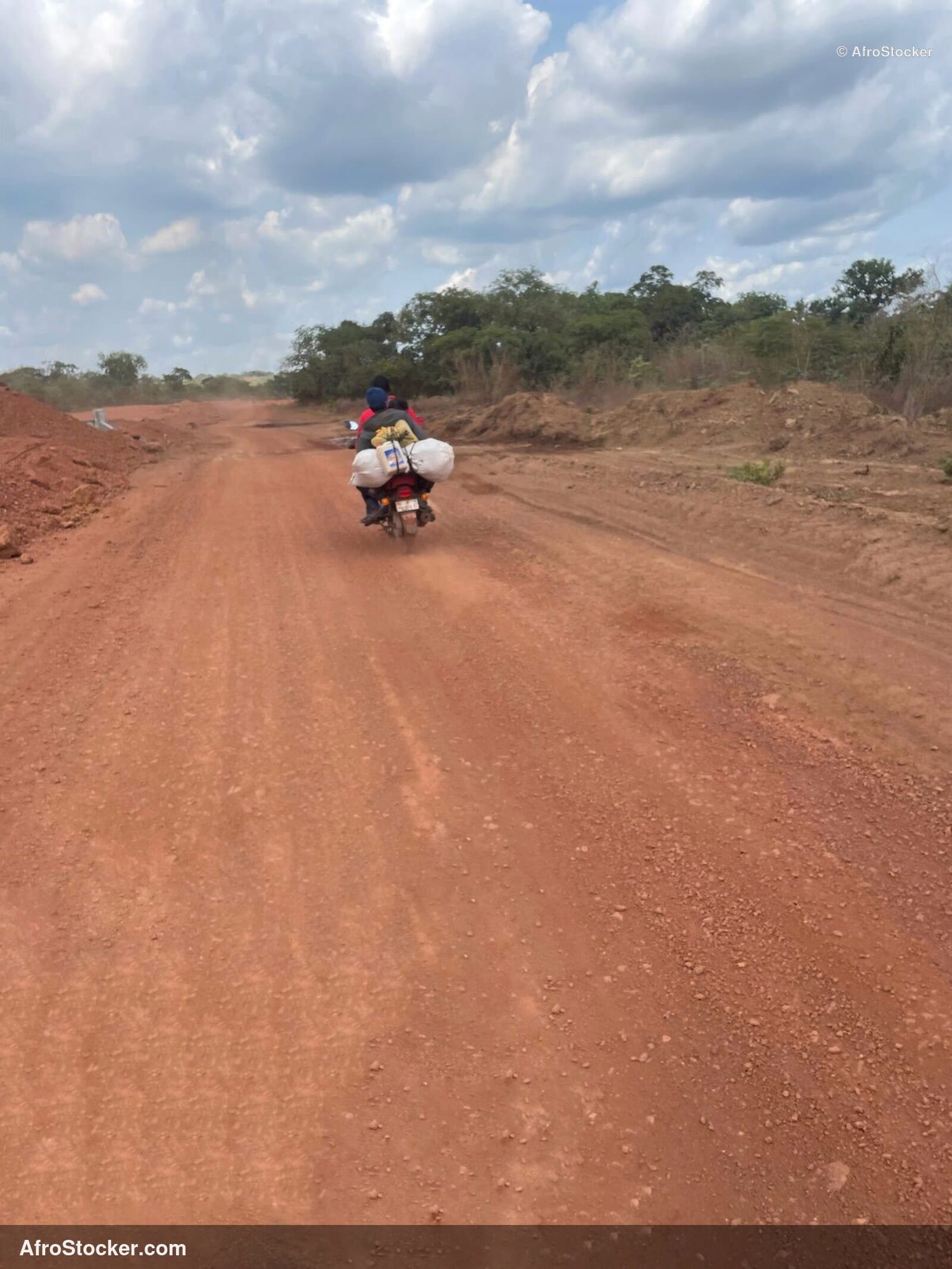 Rural Road West Africa / Route Rurale Afrique Ouest | AfroStocker