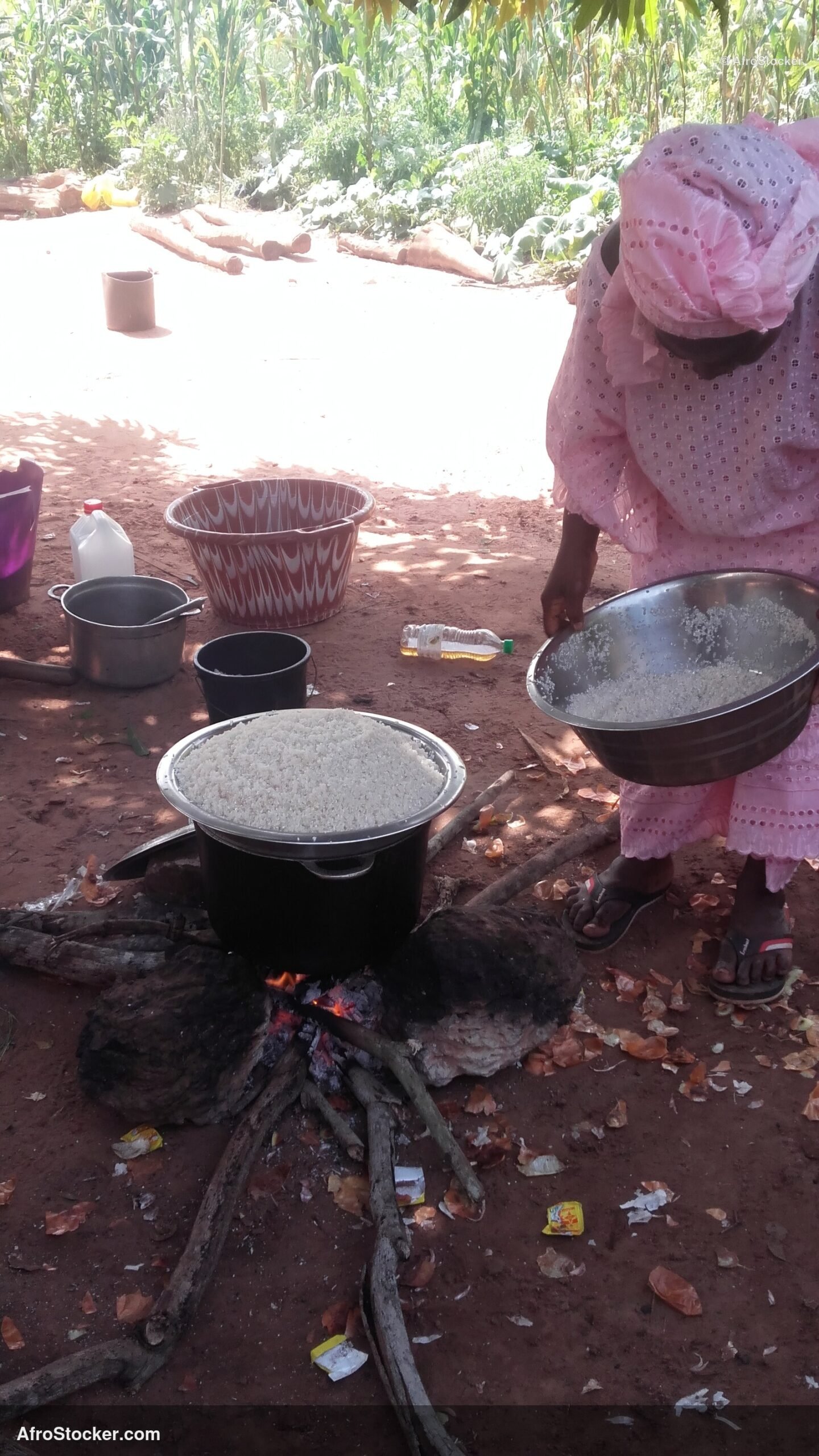 woman cooking african kitchen daily life