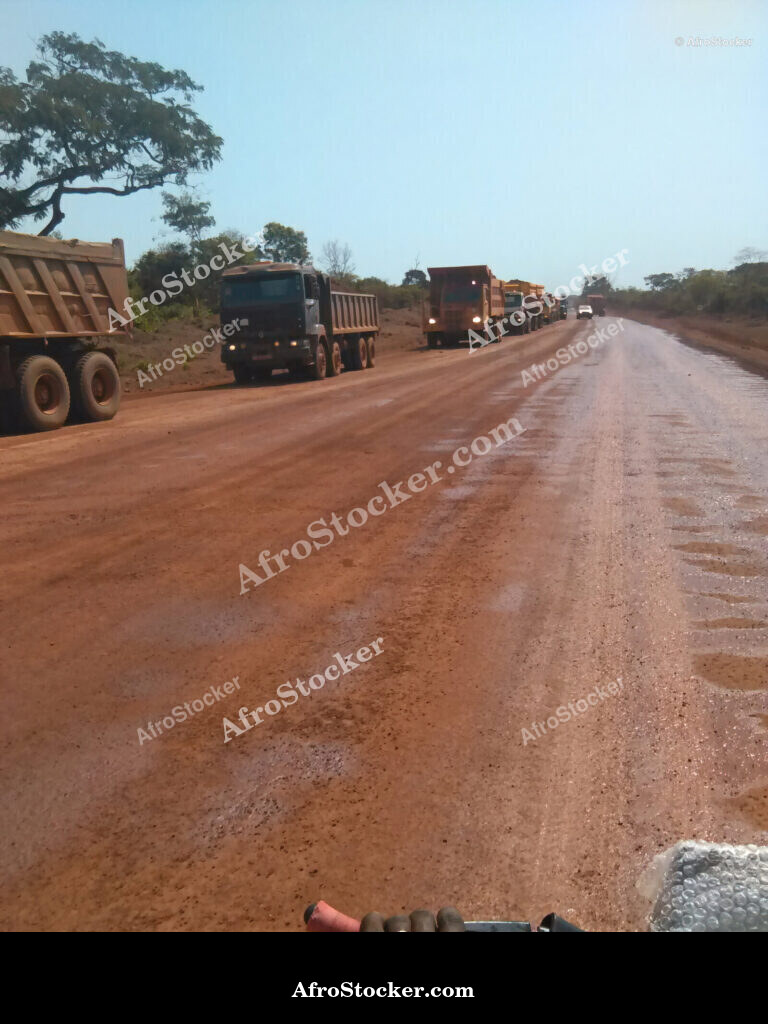 Road Construction Site Africa / Chantier de Route Afrique | AfroStocker