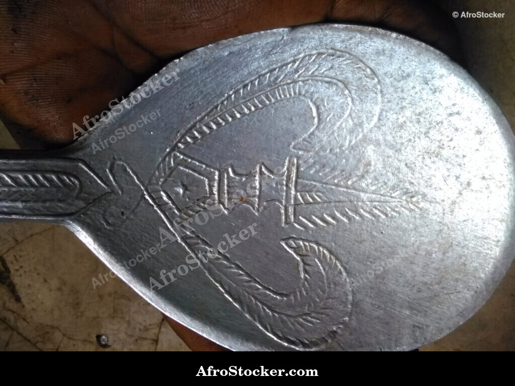 African Cooking Ladle / Louche de Cuisine Africaine | AfroStocker