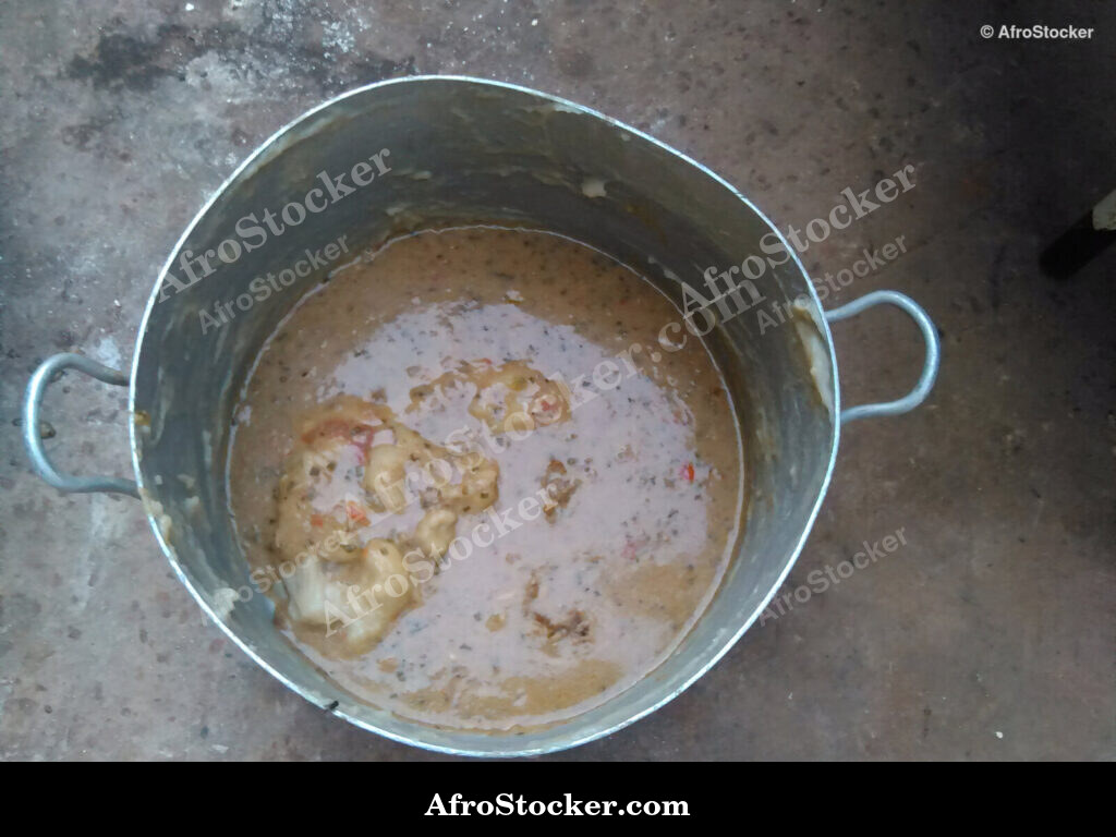To Cooking Burkina Faso / Cuisson du Tô Burkina Faso | AfroStocker