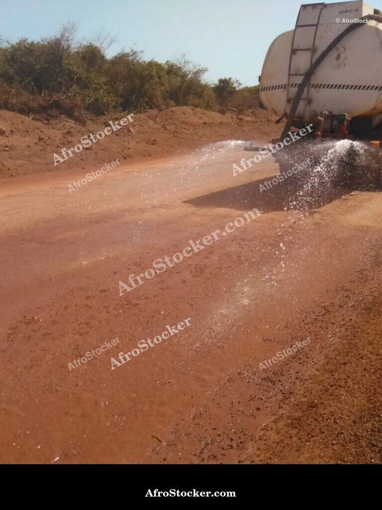 Public Works Road Africa / Travaux Publics Route Afrique | AfroStocker